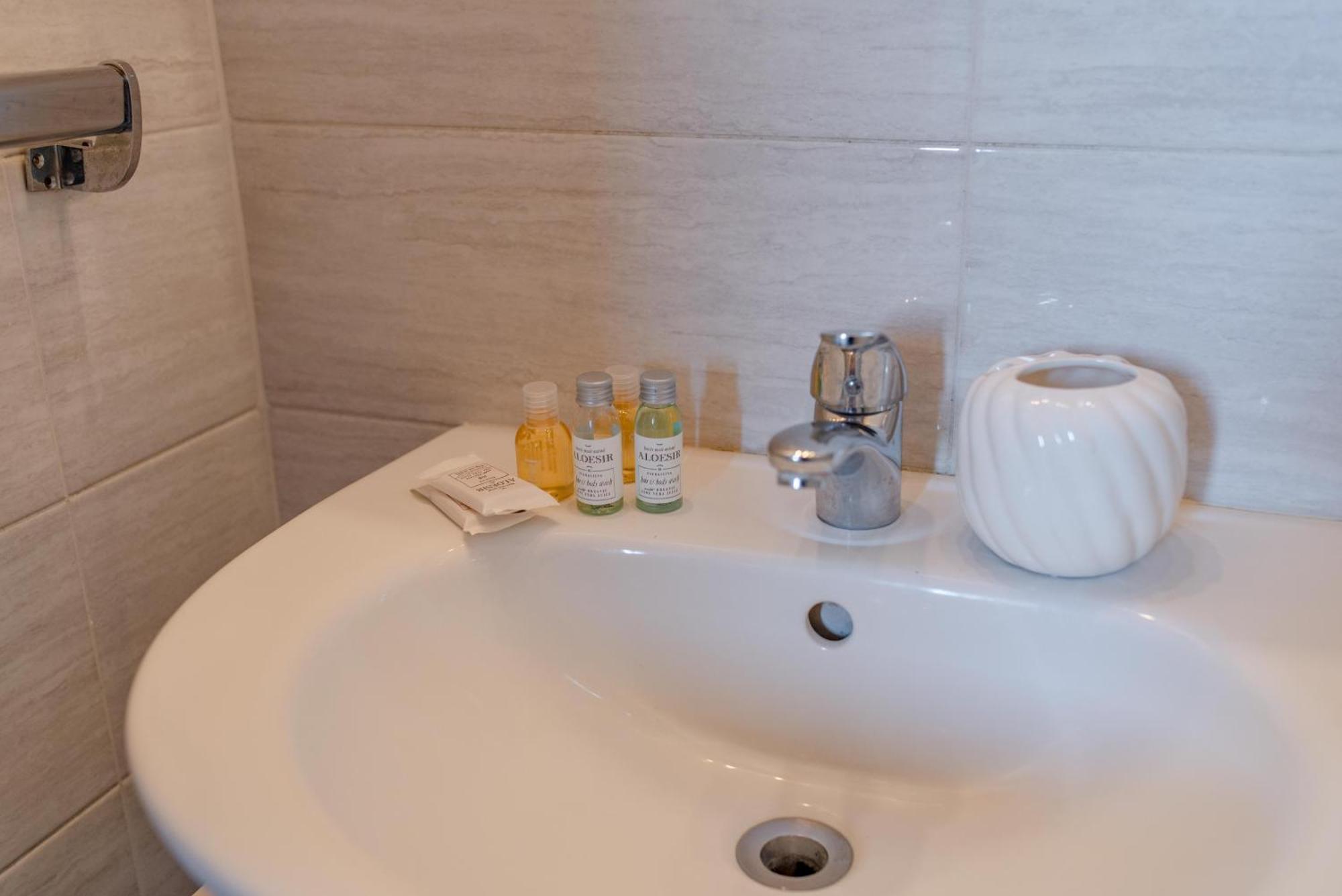 Casa Marta&Martin Apartment ตูริน ภายนอก รูปภาพ